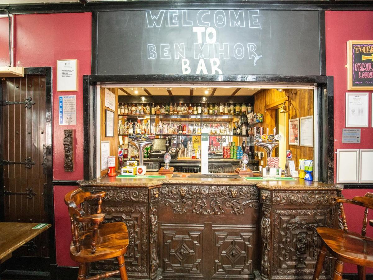 The Ben Mhor Hotel, Bar & Restaurant Grantown-on-Spey Extérieur photo