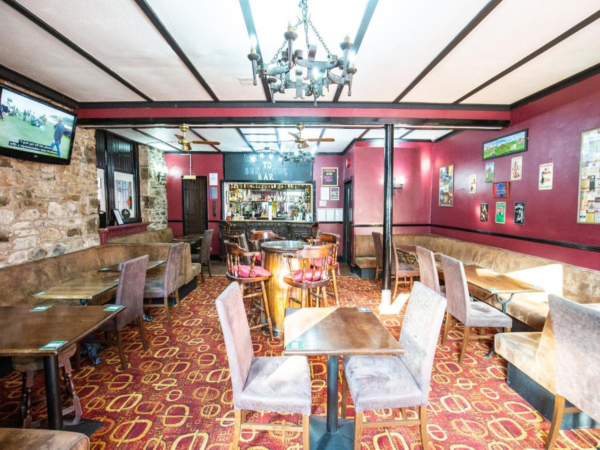 The Ben Mhor Hotel, Bar & Restaurant Grantown-on-Spey Extérieur photo