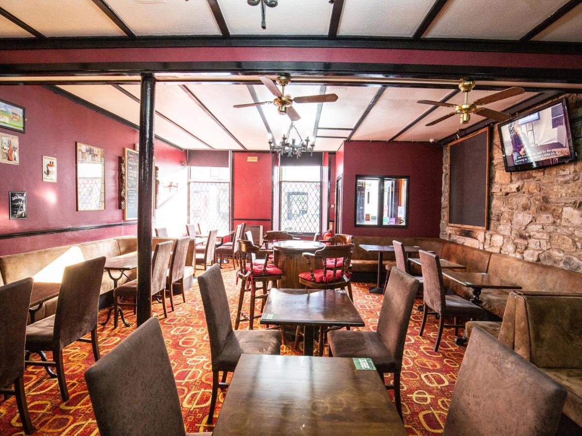 The Ben Mhor Hotel, Bar & Restaurant Grantown-on-Spey Extérieur photo