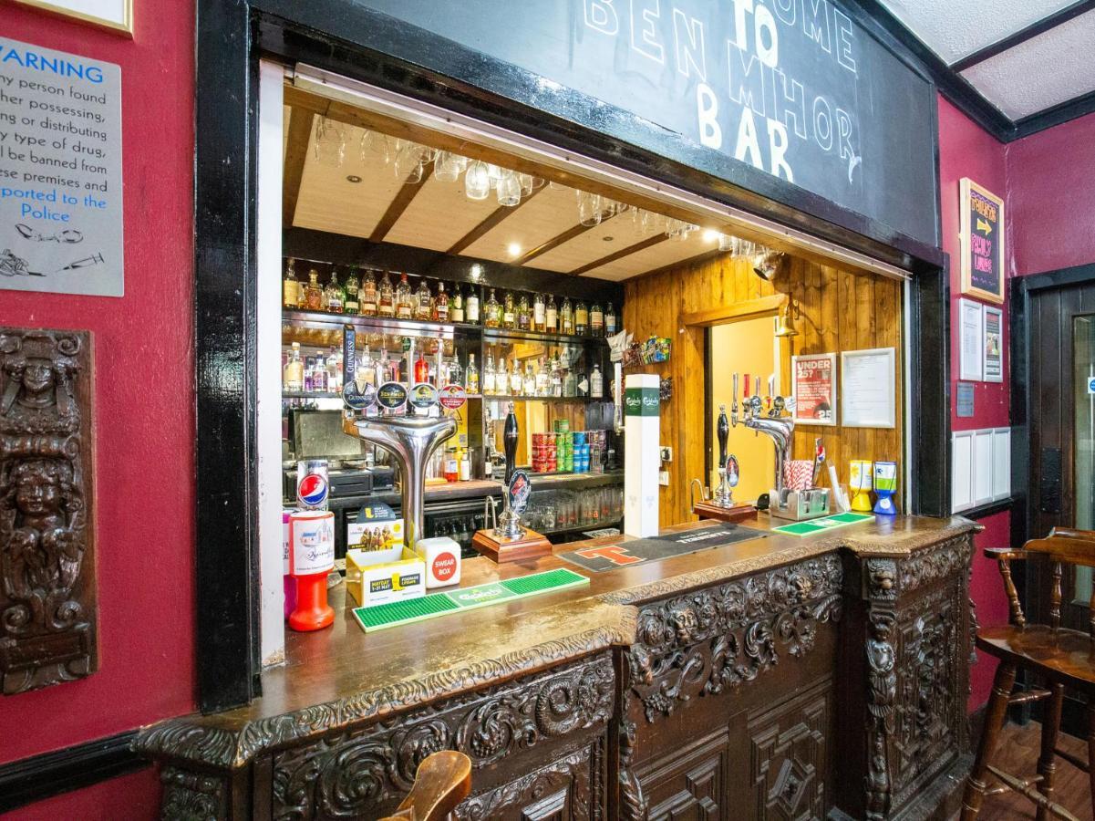 The Ben Mhor Hotel, Bar & Restaurant Grantown-on-Spey Extérieur photo
