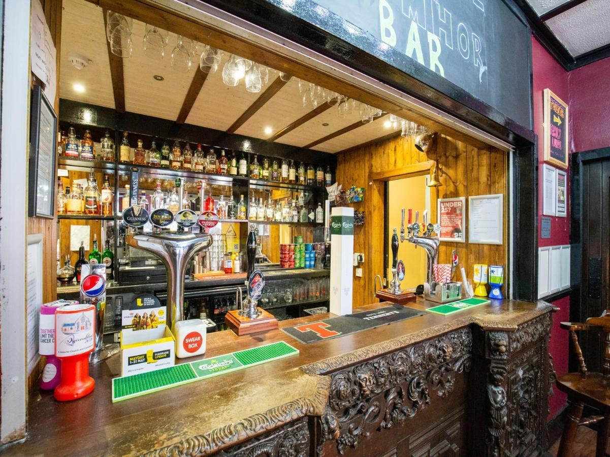 The Ben Mhor Hotel, Bar & Restaurant Grantown-on-Spey Extérieur photo