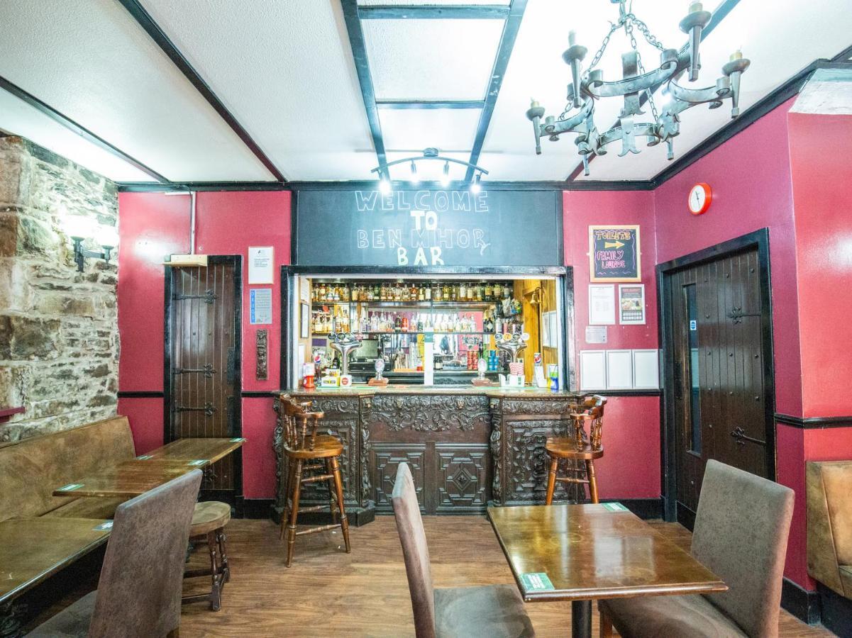 The Ben Mhor Hotel, Bar & Restaurant Grantown-on-Spey Extérieur photo