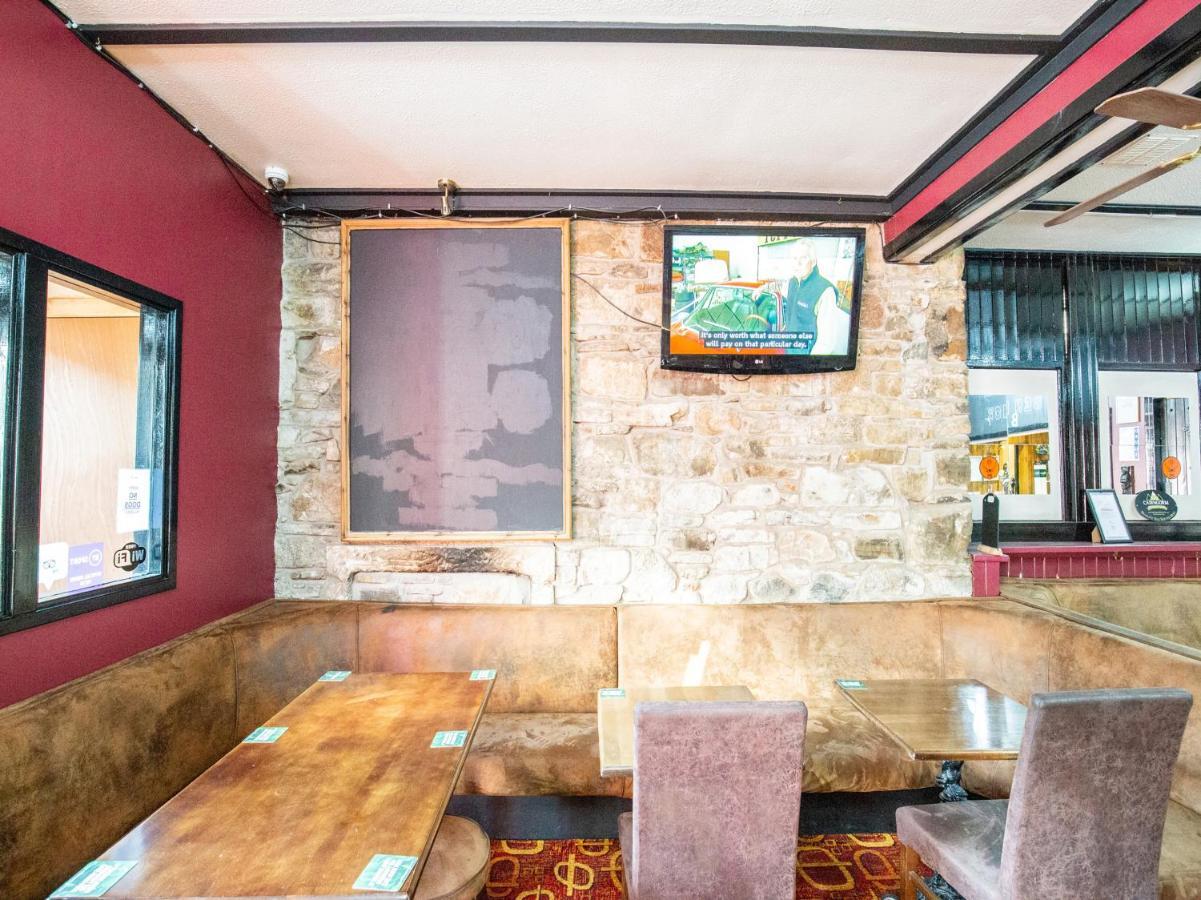 The Ben Mhor Hotel, Bar & Restaurant Grantown-on-Spey Extérieur photo